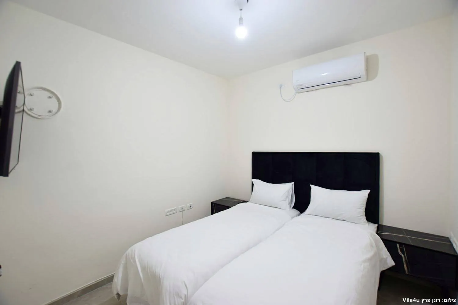 Kinneret House – חדר שינה עם מיטות נפרדות
